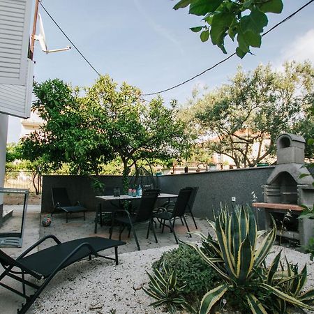 Apartman Bagattino-Trogir Near Old Town Exteriör bild