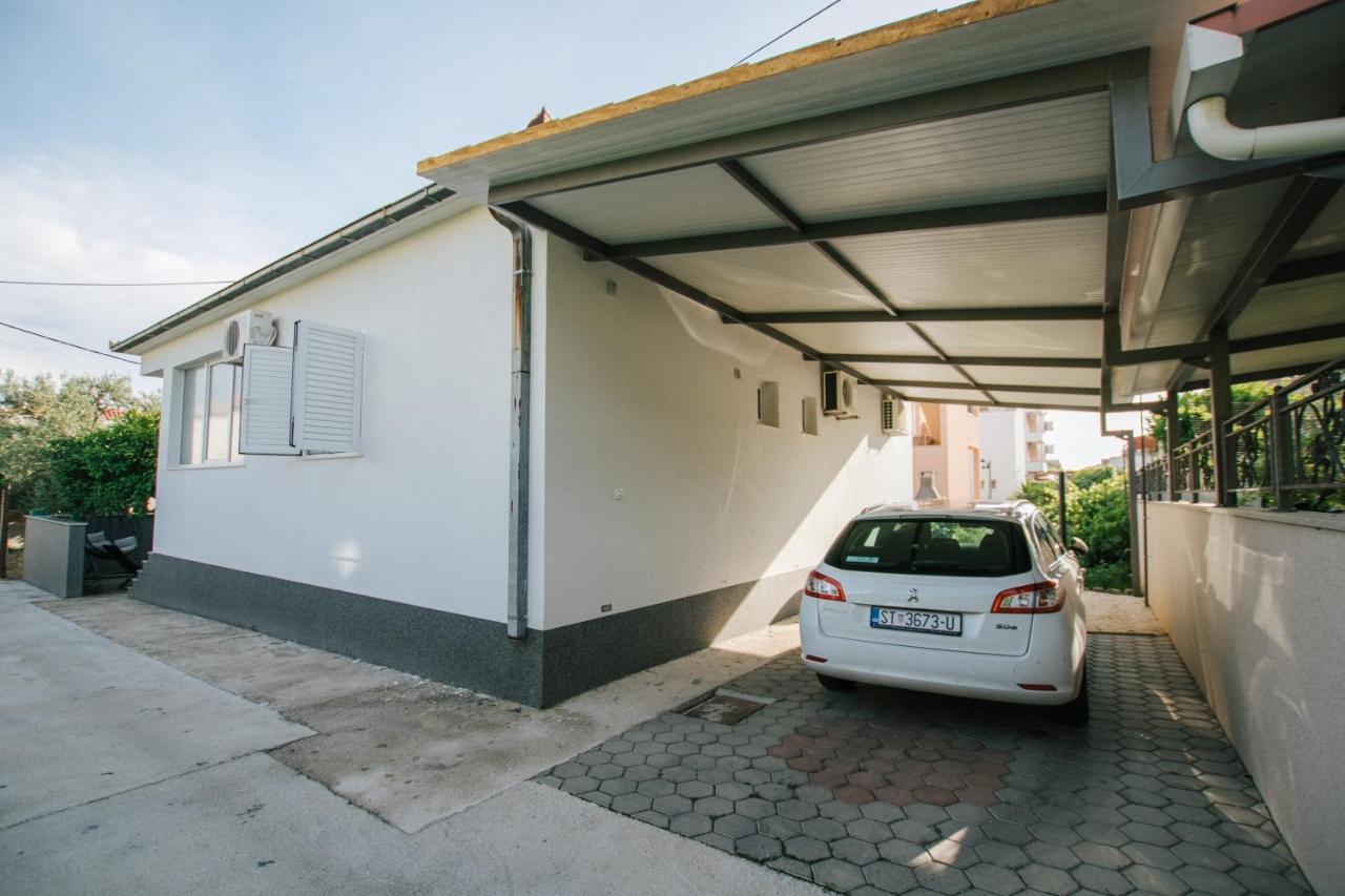 Apartman Bagattino-Trogir Near Old Town Exteriör bild